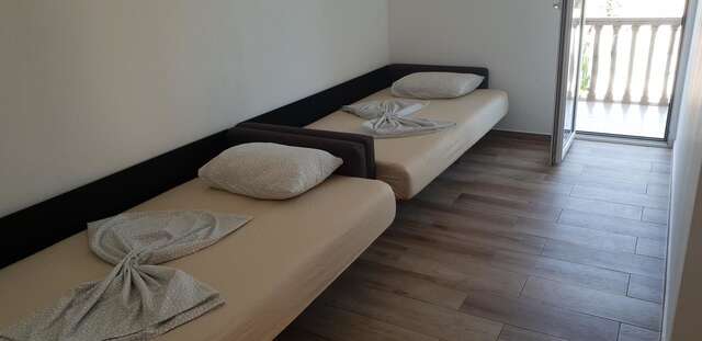 Апартаменты Apartmani Sijaric Добра-Вода-36